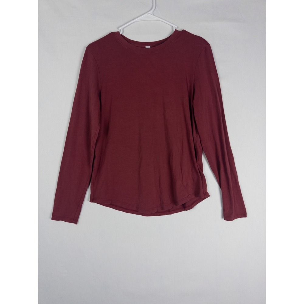 Lululemon Sweater Womens XS Red Solid Minimalist Logo Athleisure Top